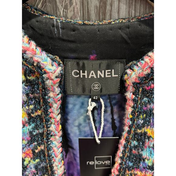 *AUTHENTIC* CHANEL - Multicolor Tweed Jacket, Size 42 - Picture 11 of 16